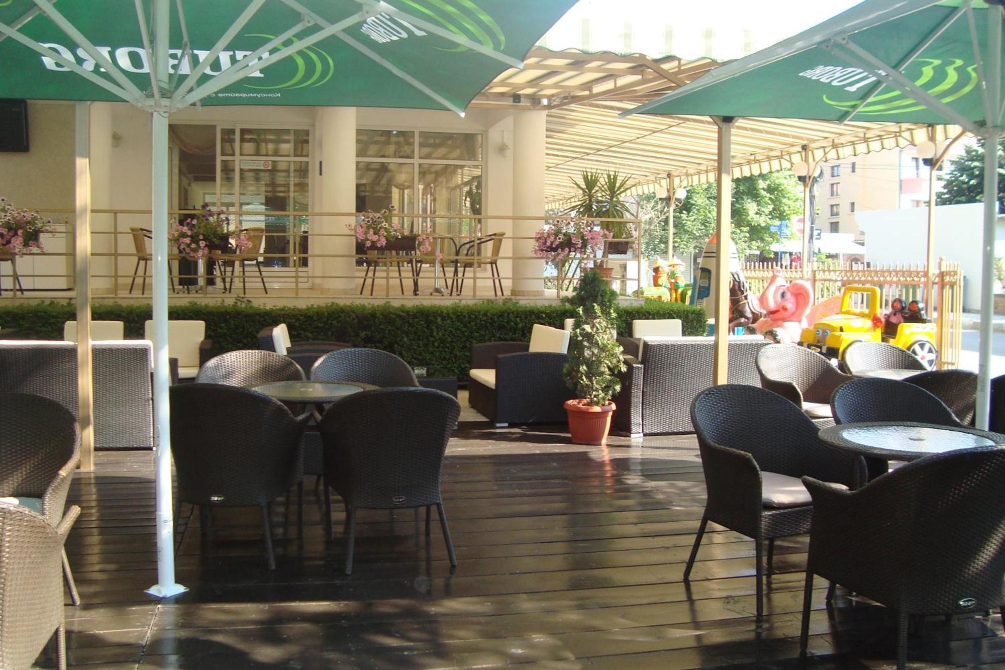 Hotel Astra Ravda Exterior foto